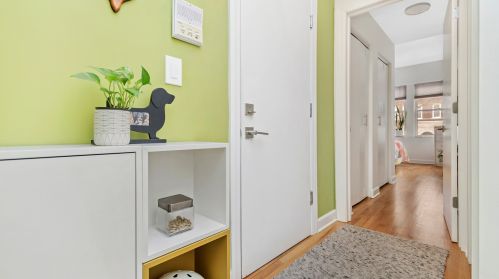 1524 Addison St, Chicago, IL 60613-4086