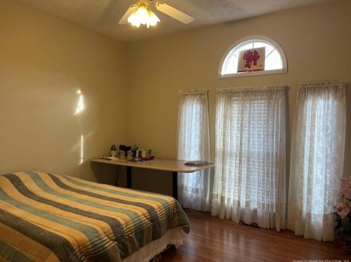 504 Hickory Leaf Ct, Lumberton NC 28358-2336 exterior