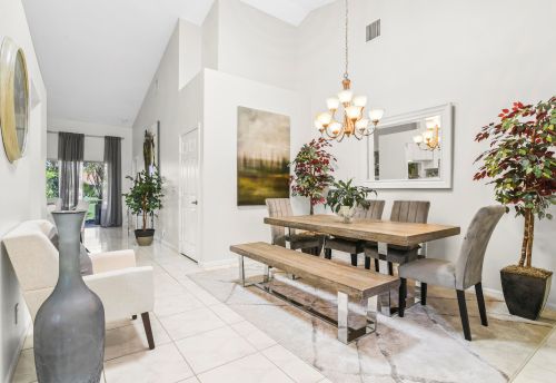 6392 Long Ky Ln, Boynton Beach FL 33472-2374 exterior