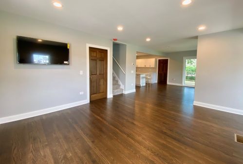 596 Euclid Ave, Elmhurst IL  60126-4336 exterior