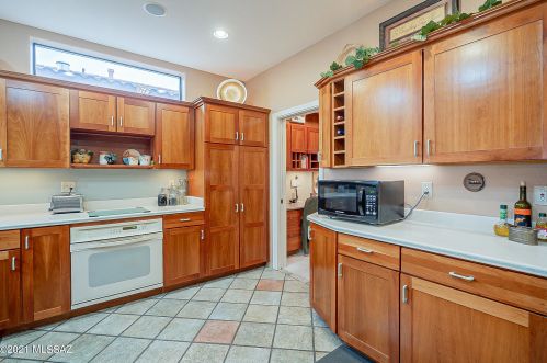 1625 Mariquita St, Green Valley AZ 85622-5602 exterior