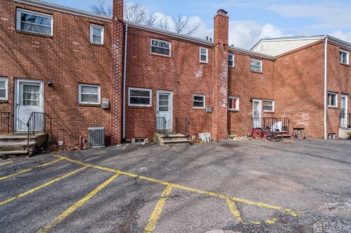 253 11th Ave, New Brunswick NJ 08904-3231 exterior