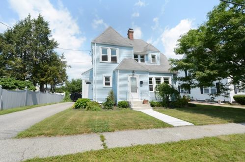 5 Michigan Rd, Worcester, MA 01606-1515