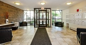 1415 Lunt Ave, Chicago, IL 60626-2810