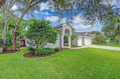 6417 Nikki Ln, Tampa, FL 33625-1641