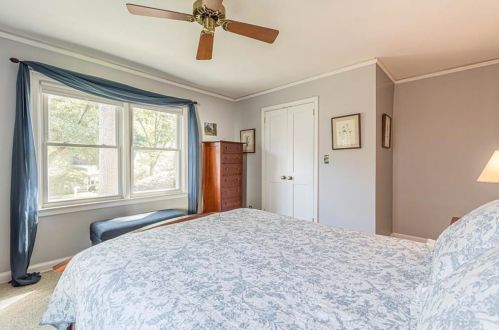 1714 Belle Isle Cir, Atlanta GA 30329-2527 exterior