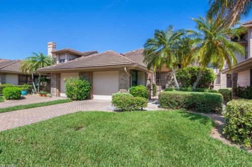 4014 Crayton Rd, Naples FL 34103-3533 exterior