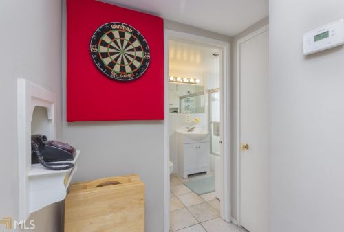 10 26th St, Atlanta GA 30309-1900 exterior