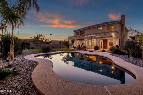 16647 15th Dr, Phoenix AZ  85045-0773 exterior