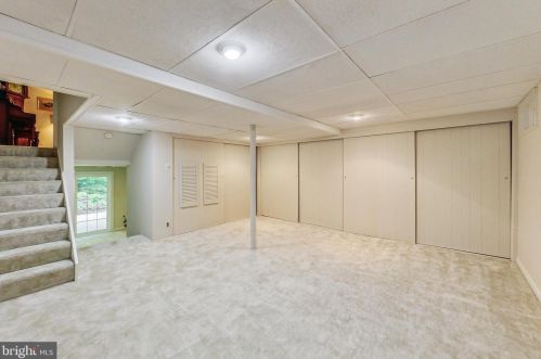 1537 Chatham Colony Ct, Herndon VA 20190-4203 exterior