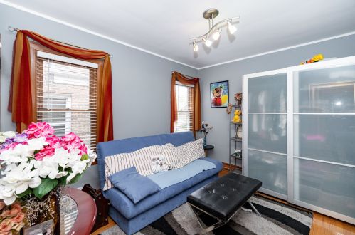 2931 Meade Ave, Chicago IL 60634-1522 exterior