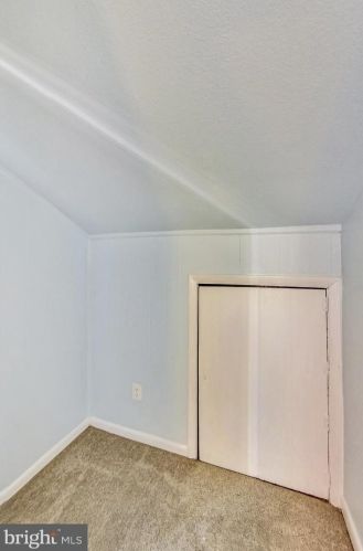 903 Robin Rd, Silver Spring MD  20901-1872 exterior