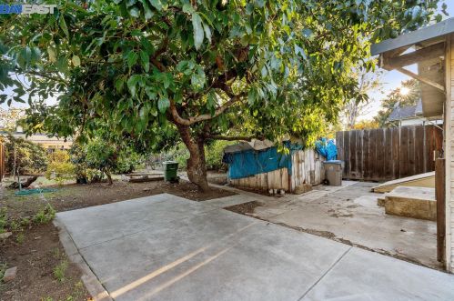 444 Jackson St, San Jose CA 95112-5101 exterior