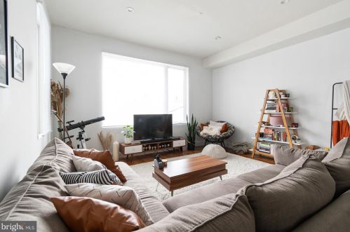 1312 Front St, Philadelphia PA  19122-4604 exterior