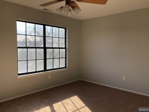 56 Beacon Hill Rd, West Milford Lakes NJ  07480-1261 exterior