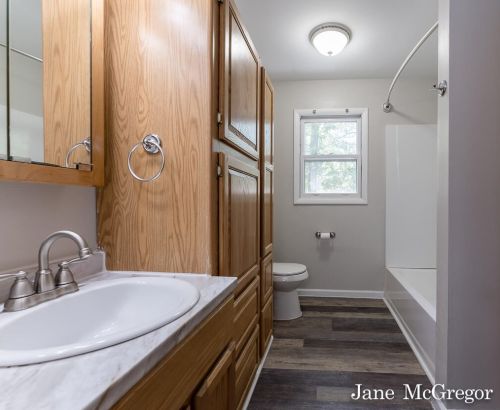 1305 Poulson Rd, Meskegon MI 49445-2532 exterior