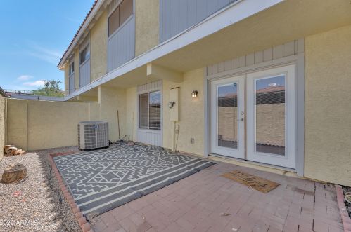 4713 10 St, Phoenix AZ 85020-2625 exterior