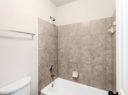 9519 Barr Spg Dr, Humble TX 77396-4229 exterior