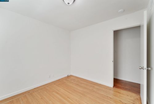 3112 Mount Diablo St, Concord CA 94518-1146 exterior