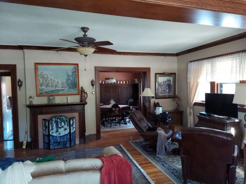 12 State St, Searles, MN 56073-1834