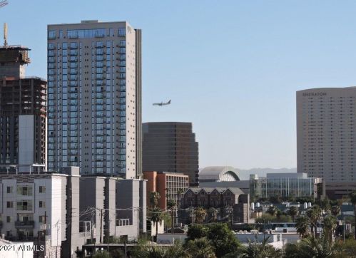 1130 2nd St, Phoenix AZ  85004-1806 exterior