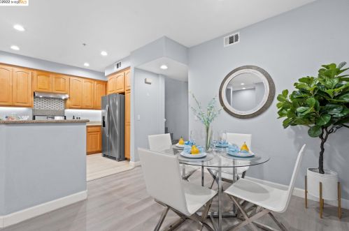 88 Parc Pl Dr, Milpitas CA 95035-3848 exterior