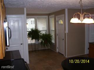 72 100th St, Byron Township MI  49315-6905 exterior