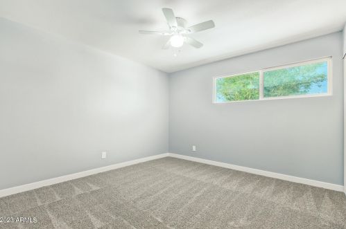 2925 42nd Ave, Phoenix AZ  85019-4323 exterior