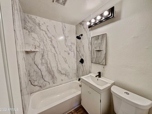 6204 4th Ave, Phoenix AZ  85041-5744 exterior