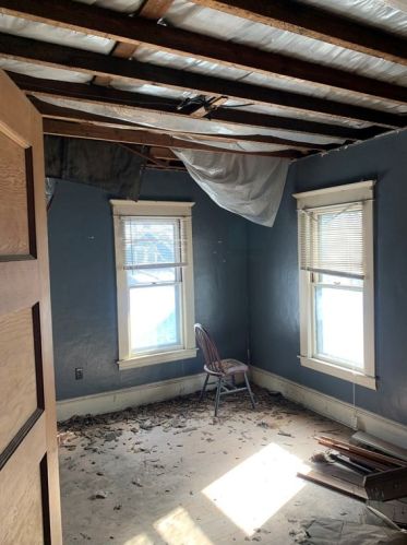 43 Fresno St, Springfield MA 01104-3111 exterior