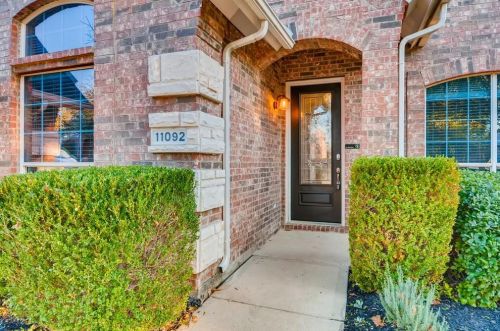 11092 Snyder Dr, Frisco TX 75035-8891 exterior
