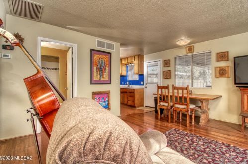 892 Glenn St, Tucson AZ  85705-4120 exterior