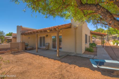 5048 Placita Del Lazo, Tucson AZ  85750-1529 exterior