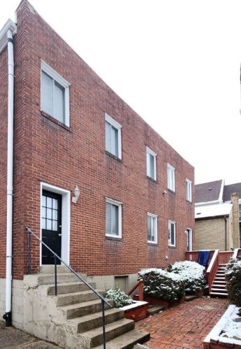 51 Norton St, Pittsburgh, PA 15211-1843