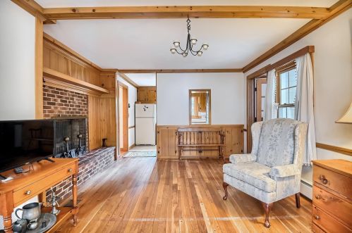 346 Mtn Rd, Concord NH 03301-5482 exterior