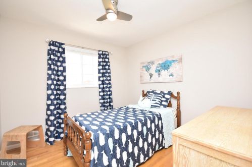 3010 Marl Pat Dr, Alexandria VA 22310-2219 exterior