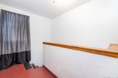 338 Cherry St, New Britain CT 06051-3507 exterior