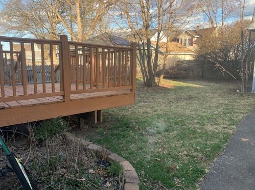 55 Fox St, West Springfield MA  01089-2632 exterior