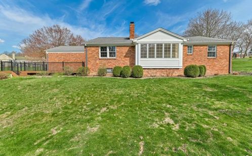 461 Olive St, Pittsburgh PA 15237-4886 exterior