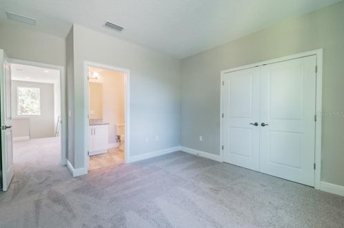 3606 Himes Ave, Tampa FL 33607-6607 exterior