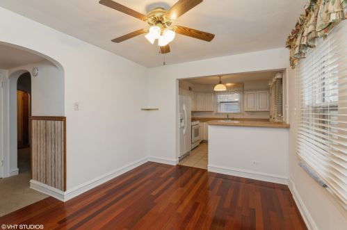 14210 Clark St, Chicago IL 60640-2101 exterior