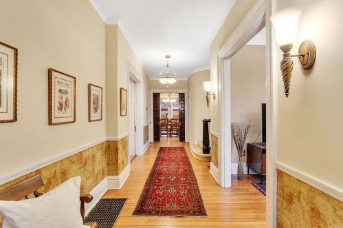 1422 Wightman St, Pittsburgh, PA 15217-1241