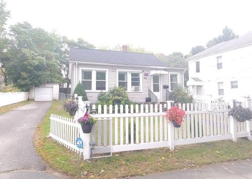 144 Obed Ave, Providence, RI 02904-5002