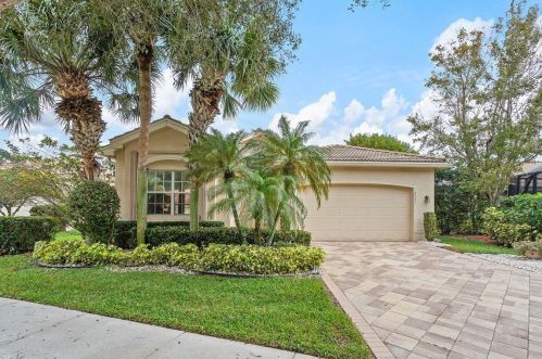 6737 Watertown Dr, Boynton Beach FL 33437-3938 exterior