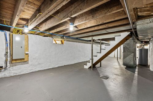 4923 Butler St, Pittsburgh PA 15201-2647 exterior