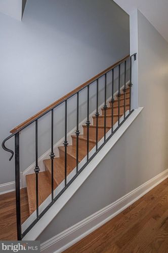 1737 Federal St, Philadelphia PA 19146-3715 exterior