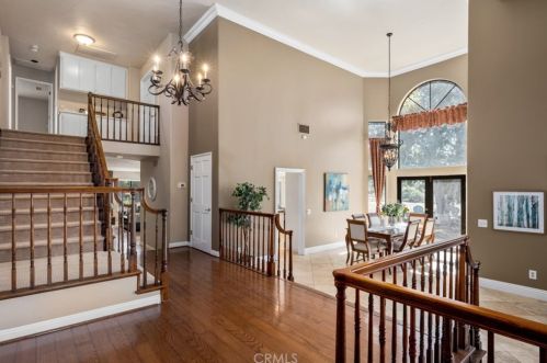 8079 Golden Star Ave, Riverside CA 92506-5710 exterior