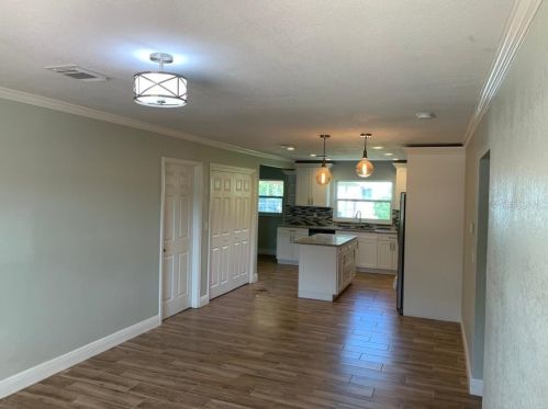 2911 Braddock St, Tampa FL 33607-1251 exterior