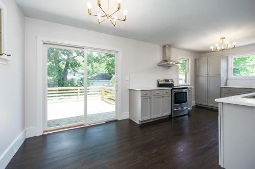 1315 Cork Street Ct, Kalamazoo MI  49001-4651 exterior