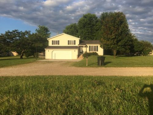 408 9th Street Cir, Crocker, MO 65452-8224